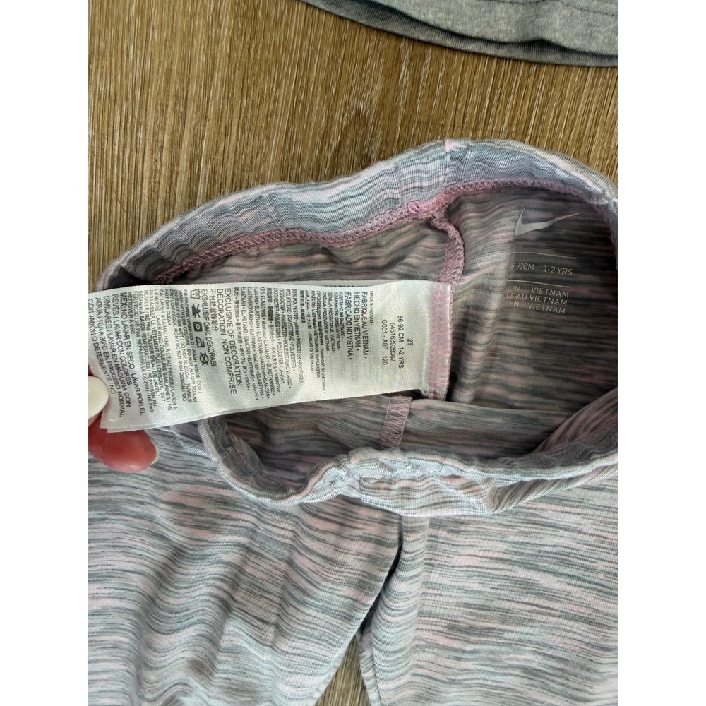 Nike Awesome Graphic Tee Space Dye Leggings Set Girls 2T Grey Pink Dri-FIT - Picture 3 of 5